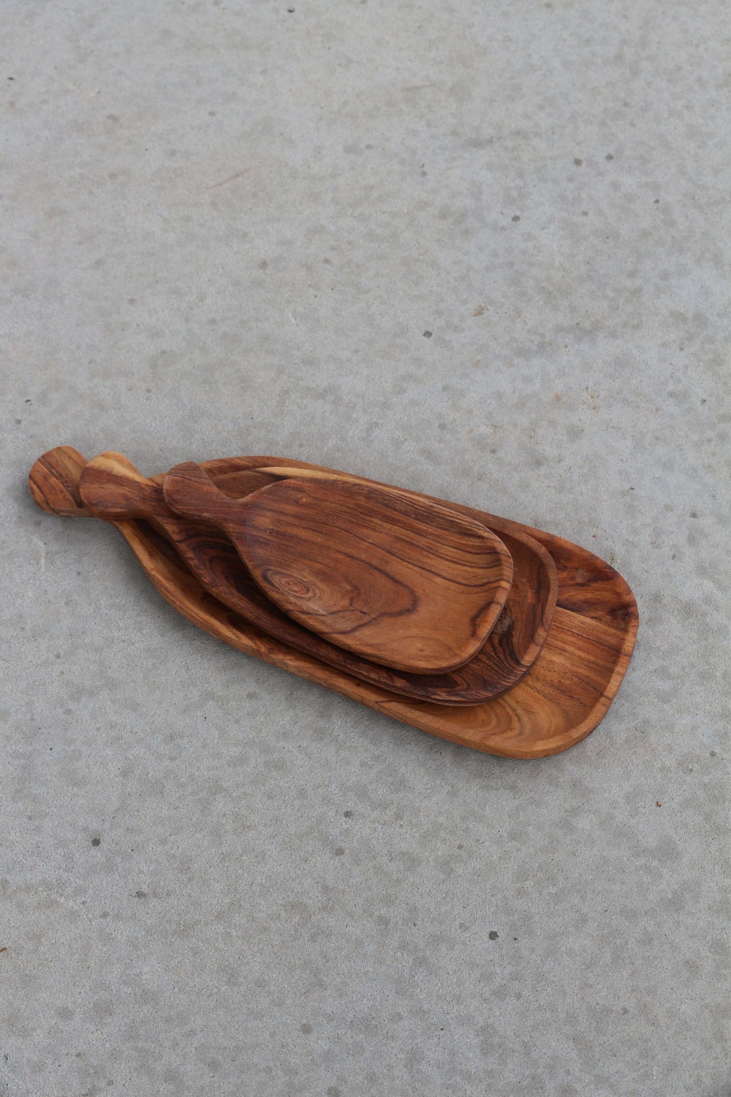 Fad med Håndtag i Akacietræ - 35 cm