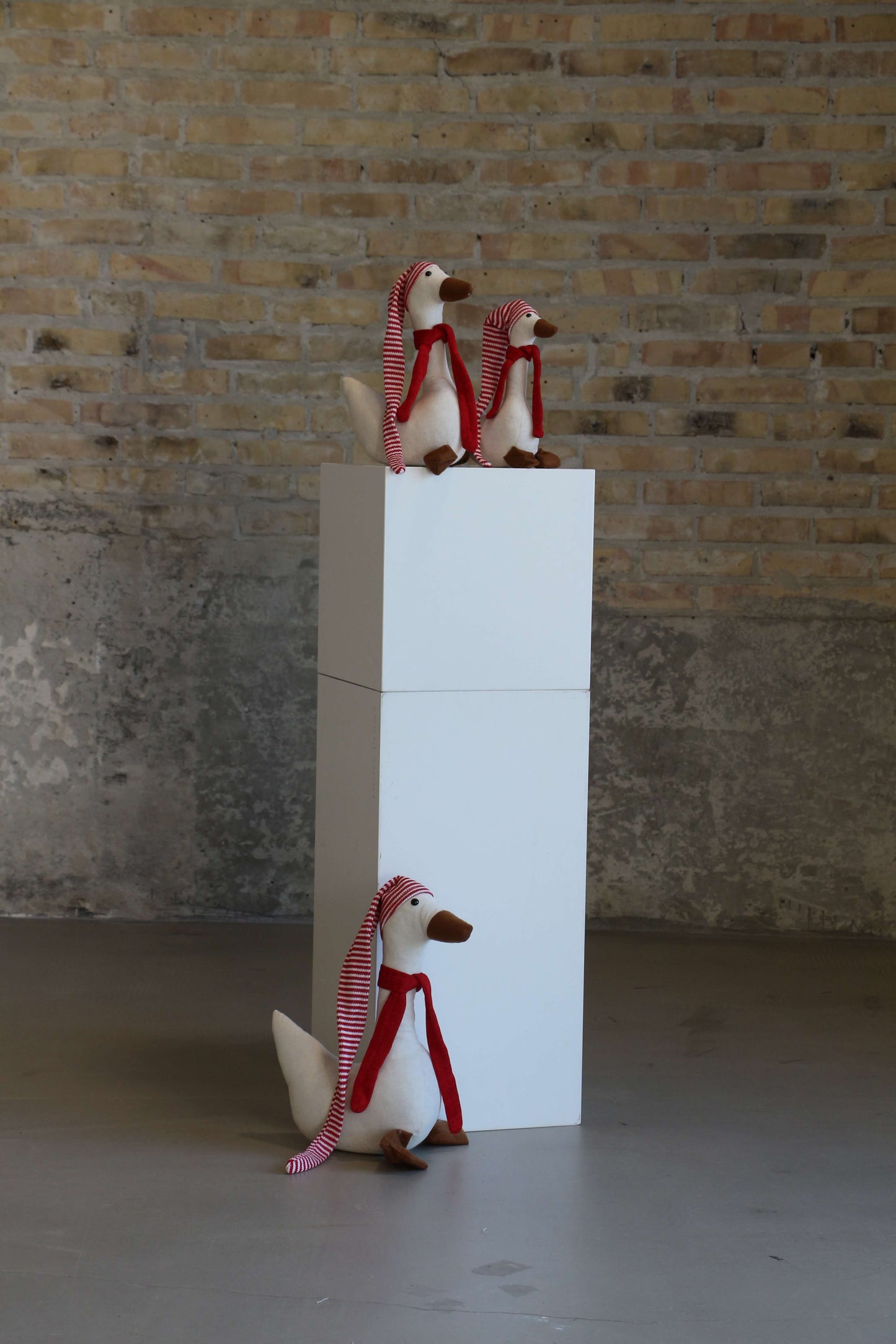 Hvid Juleand med Hue - Mellem